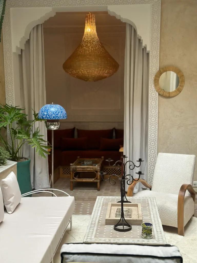 Riad Dar Chalyia, privé,6 personnes, piscine