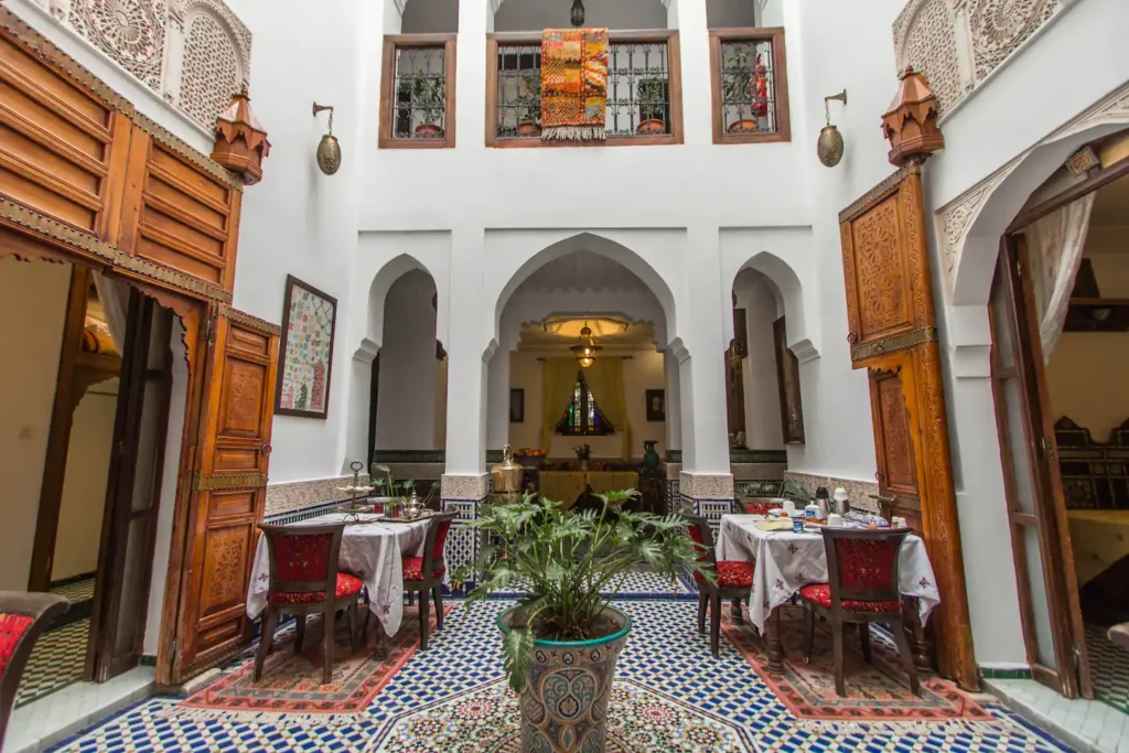 Chambre au rez-de-chaussée dans un riad traditionnel