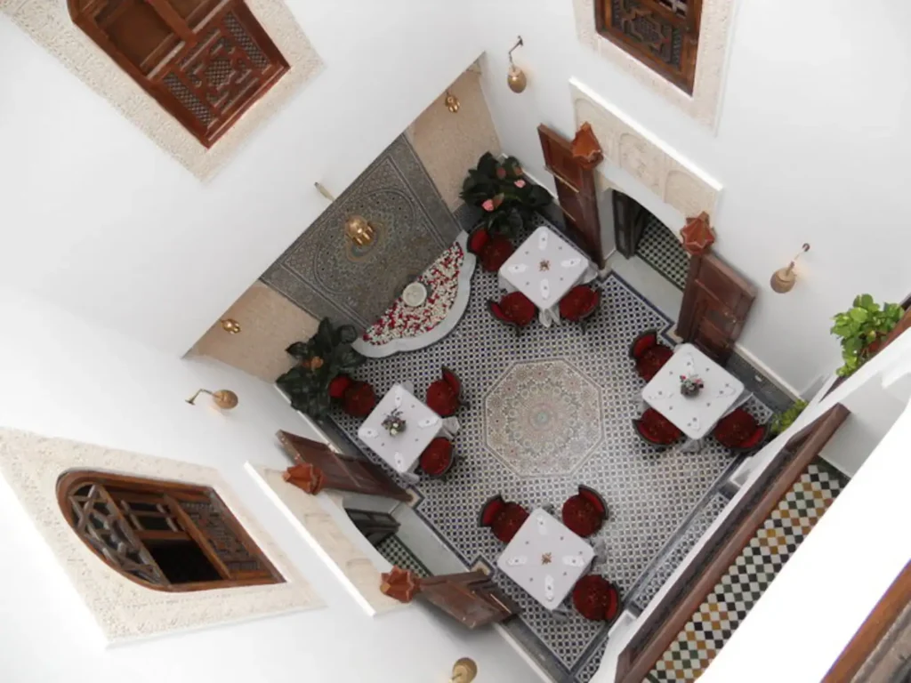 Chambre au rez-de-chaussée dans un riad traditionnel