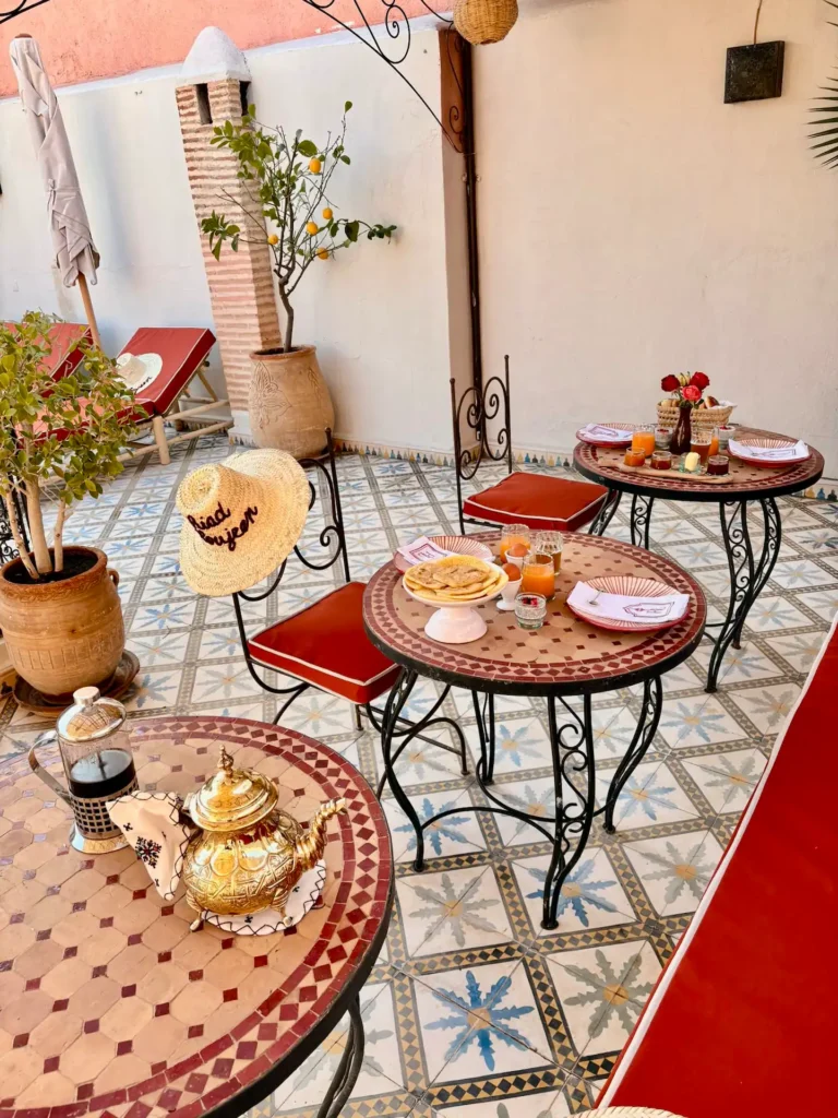 Riad Privé avec Piscine & Rooftop – Médina – Riads à louer à Marrakech