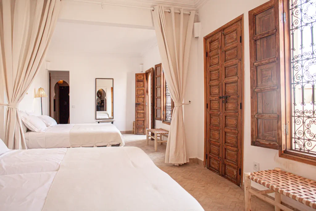 Riad Carla • Privé • Toit-terrasse et piscine • 15 invités
