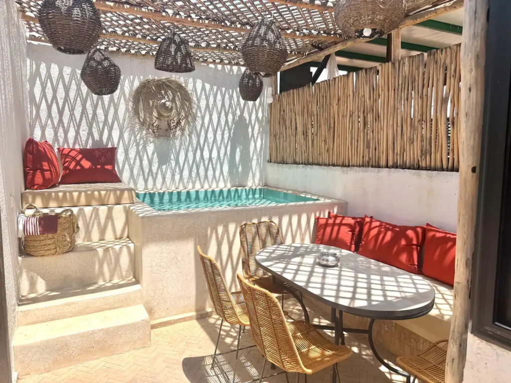 Riad Ty Nanna • privé • piscine • petit déjeuner •