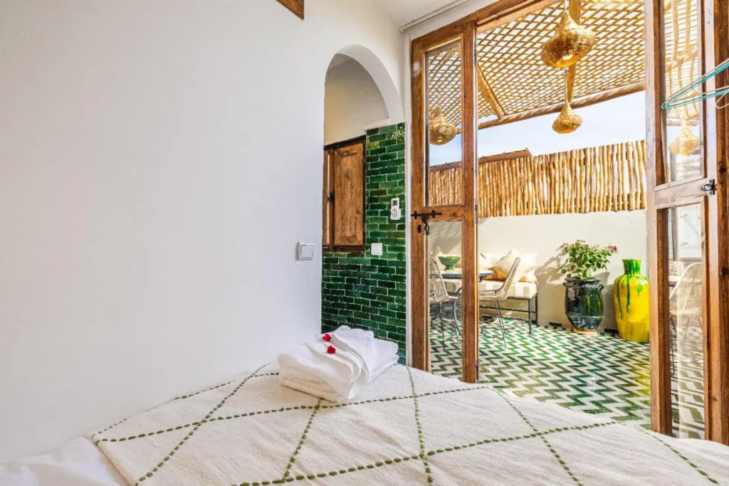 Kasbah Djellaba•piscine•petit déjeuner•centre-ville